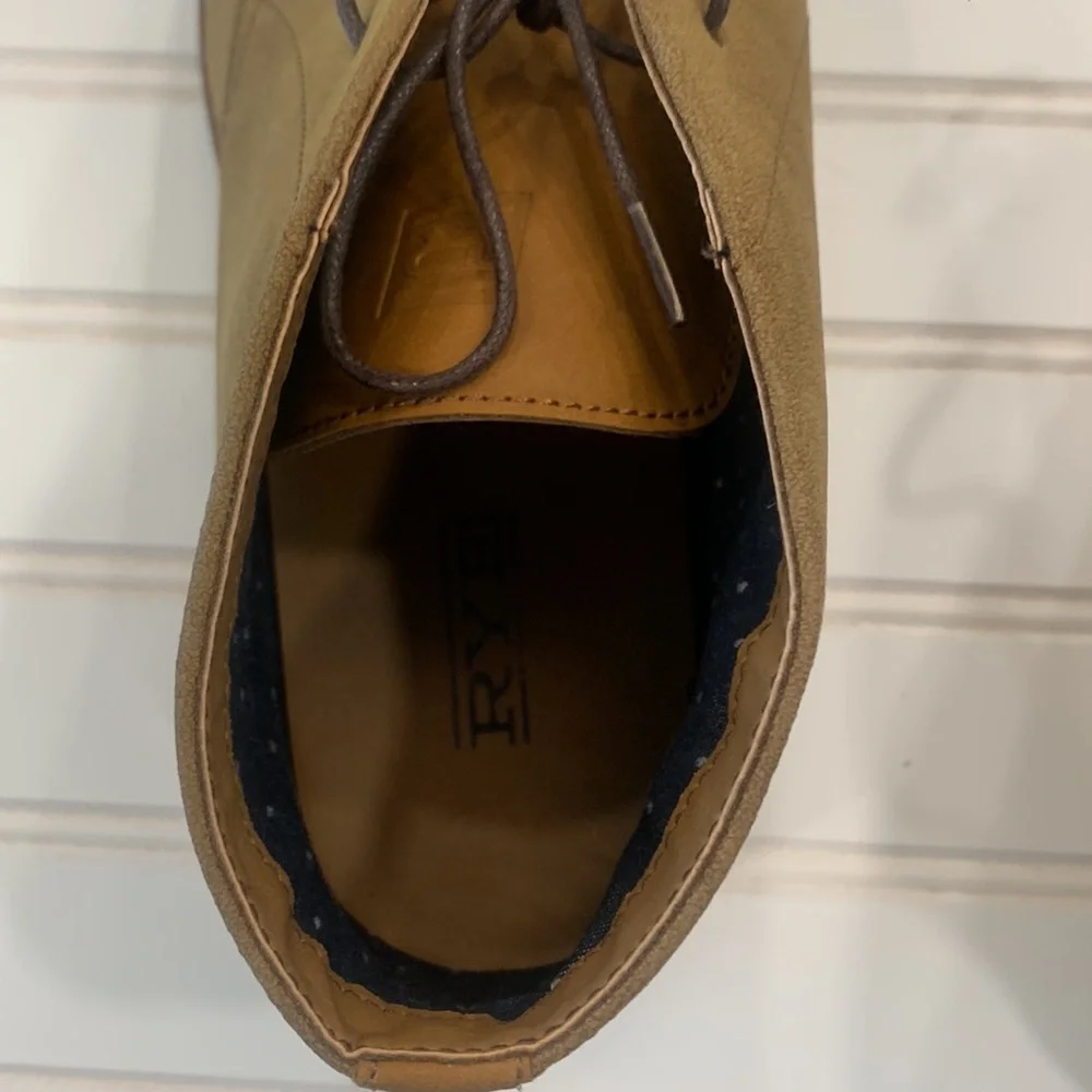 Hawker Rye‎ Suede Chucca Boots size 11.5